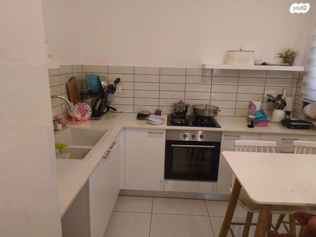 דירה, יצחק נבון 2, נאות אריאל שרון, קרית אונו