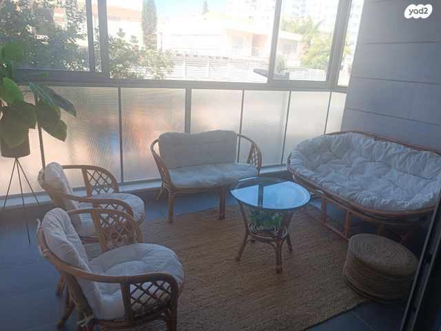 דירה, פרץ ברנשטיין 25, ברנע, אשקלון