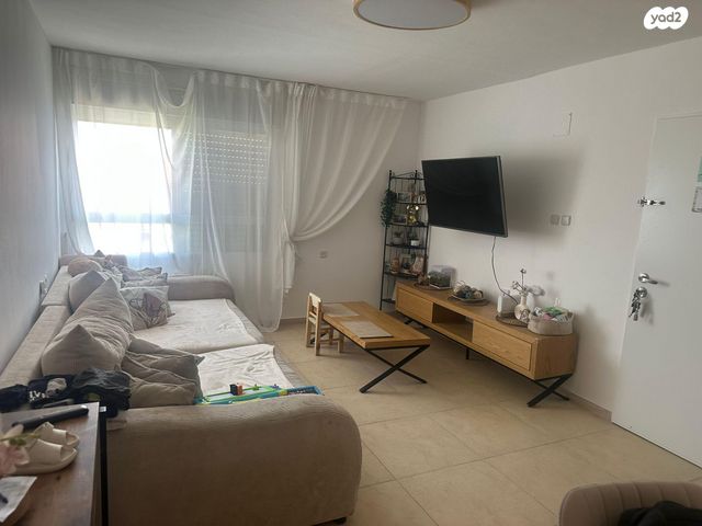 דירה, משעול החרצית 5, גינות שומרון, קרני שומרון