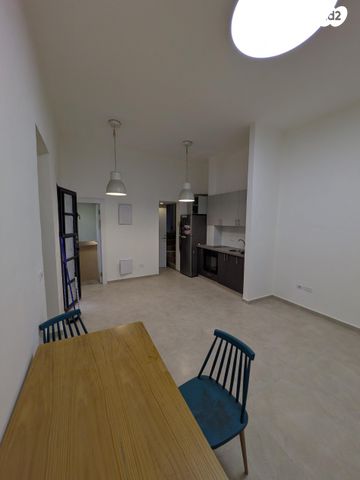 דירה, היבוק 27, מחנה יהודה - לב העיר, ירושלים