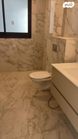 דירה, אמנון ליפקין שחק 10, נוף הטיילת, נתניה