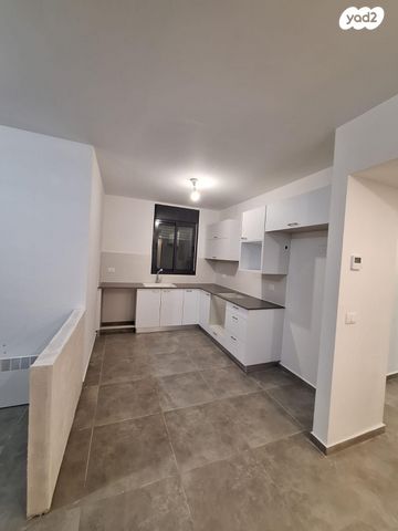 דירה, שחם 23, המגרסה, מבשרת ציון