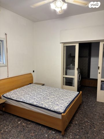 דירה, קריניצי 9, שכונת יהלום, מרכז העיר ב, רמת גן