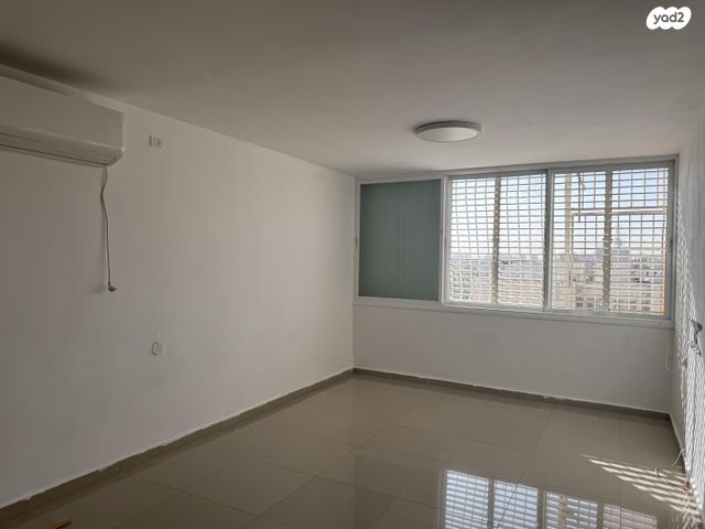 הרב אונטרמן 8