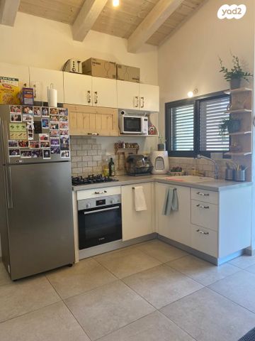 יחידת דיור, שירת הים 55, הושעיה, הושעיה