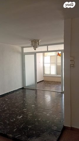 דירה, פיינשטיין 1, שרת, לוד