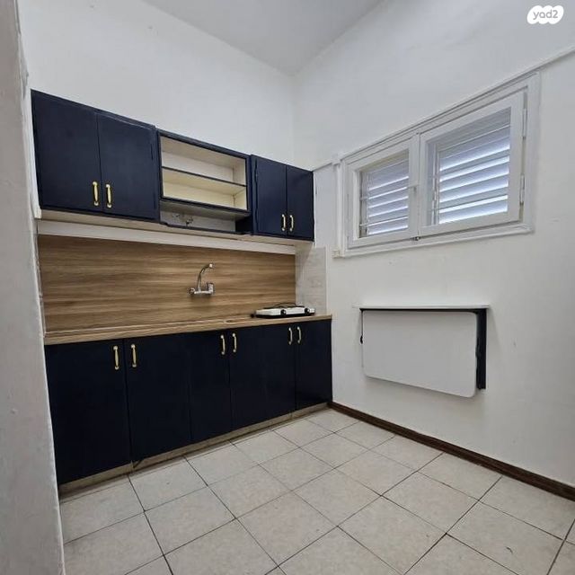 דירה, שוקן 8, גבעת הרצל, אזור המלאכה יפו, תל אביב יפו