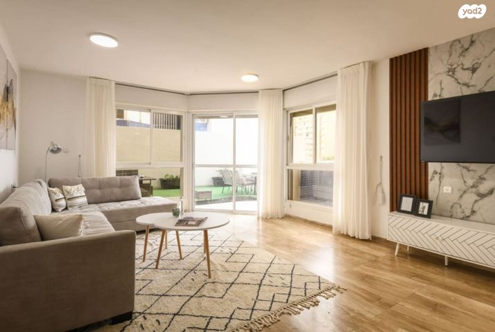 דירה, שדרות ניצה 8, צפון מערב מרכז העיר, נתניה