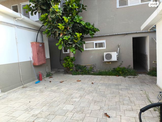 בית פרטי/ קוטג', צביה לובטקין 23, כפיר, נווה כפיר, תל אביב יפו