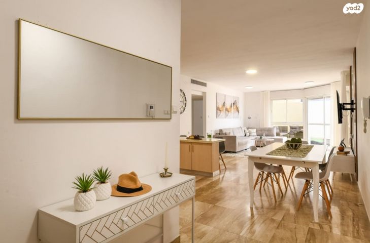 דירה, שדרות ניצה 8, צפון מערב מרכז העיר, נתניה