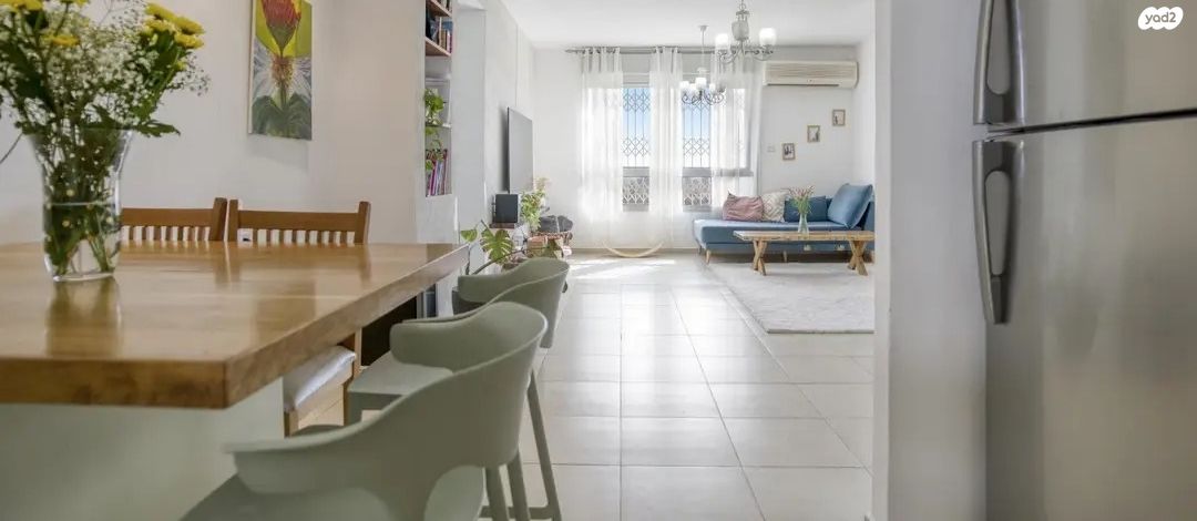 דירה, שדרות מקס ואמפרו שיין 10, רחובות החדשה, רחובות