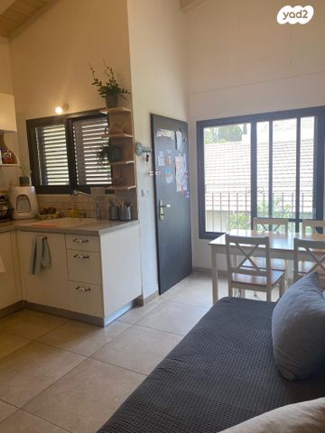 יחידת דיור, שירת הים 55, הושעיה, הושעיה