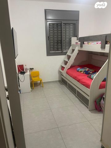 דירה, אהובה עוזרי 5, המחנה הצבאי, קרית מלאכי