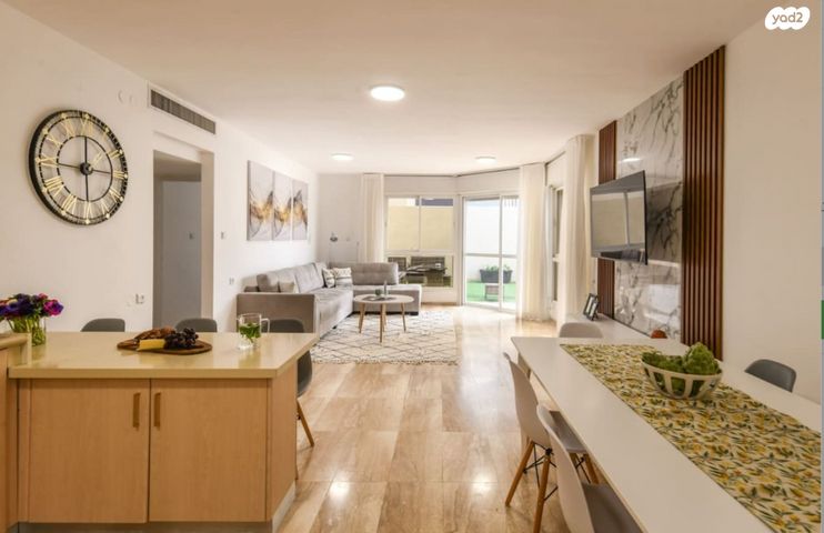 דירה, שדרות ניצה 8, צפון מערב מרכז העיר, נתניה