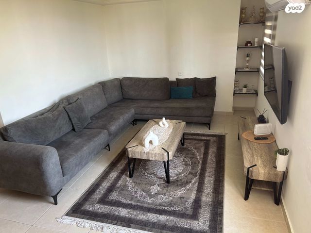 דירה, לוס אנג'לס 3, אופיר, אילת