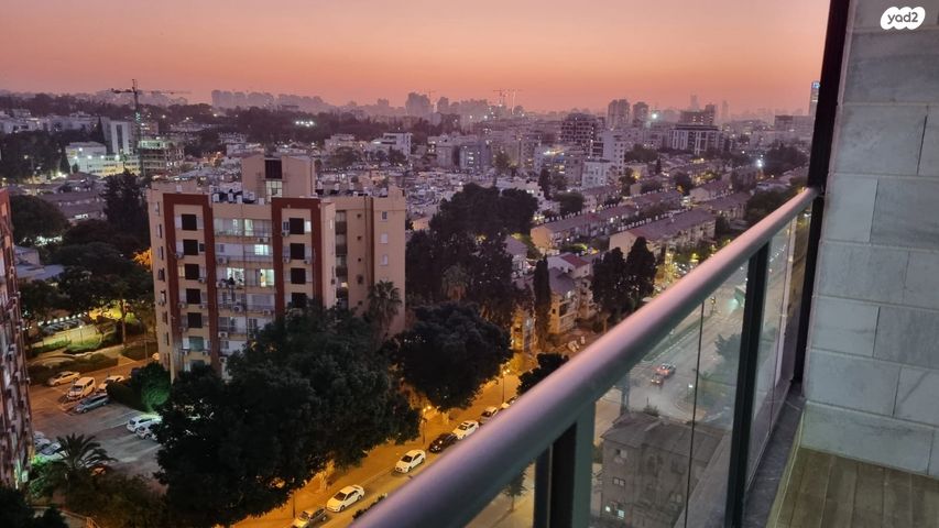 דירה, דרך זאב ז'בוטינסקי 8, לב המושבה / מרכז העיר, פתח תקווה