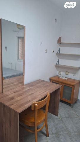 סטודיו/ לופט, אחד העם 43, שיכון א', קרית שמונה