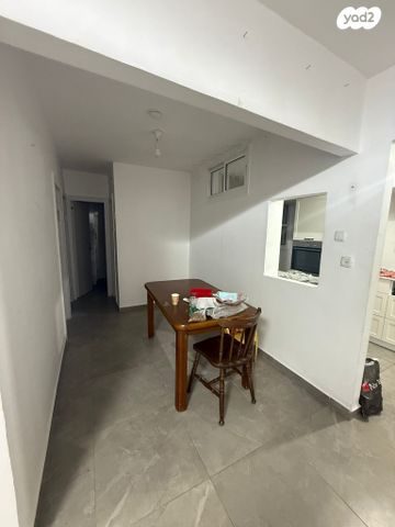 דירה, השומרון 9, פנחס ספיר, מגדל העמק