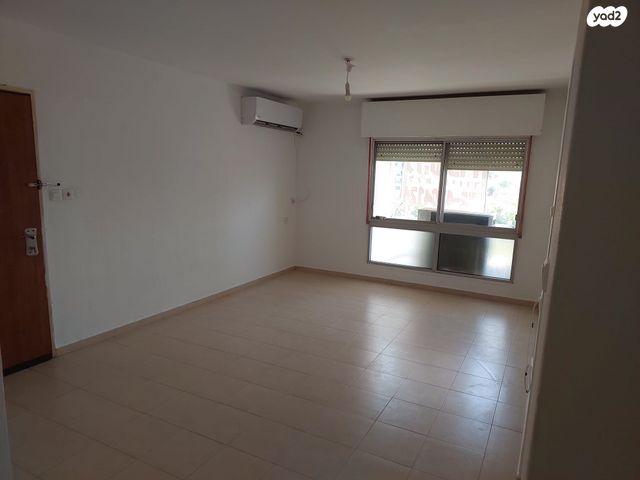 דירה, הסביונים 4, רובע א', אריאל