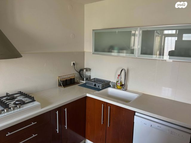 לוס אנג'לס 3