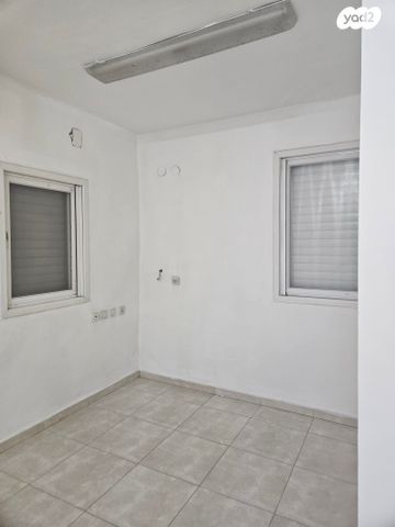 בית פרטי/ קוטג', הרב חי טייב 7, עמישב, פתח תקווה