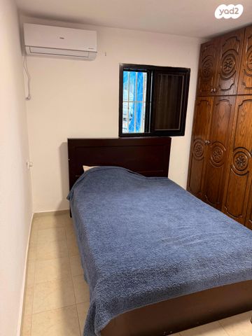 בית פרטי/ קוטג', המולדת 8, עמידר, נס ציונה