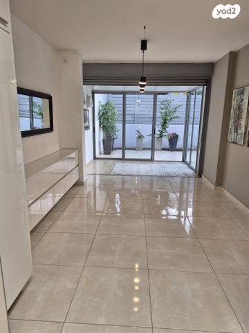 בית פרטי/ קוטג', ביל"ו 1, נווה ישראל, הרצליה