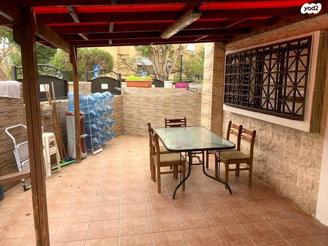 דירת גן, שבטי ישראל 27, מרכז העיר, סביניה, הוותיקה, קרית ביאליק