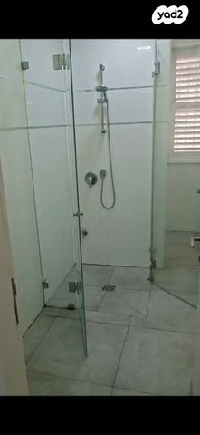 דירה, הגולן 40, רמת החייל, תל אביב יפו