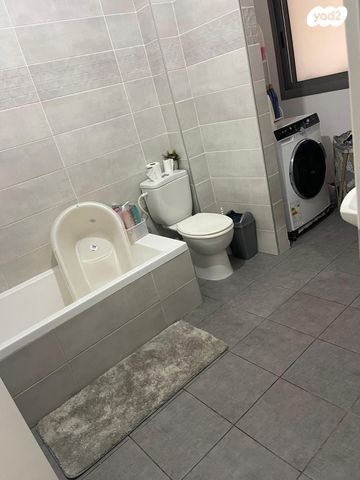 דירה, אהובה עוזרי 5, המחנה הצבאי, קרית מלאכי