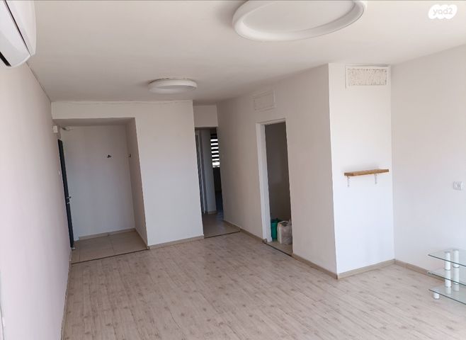 דירה, אילות 32, דקל, אילת