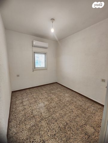 דירה, הרב קוק 61, צפון מערב מרכז העיר, נתניה