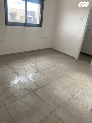 יחידת דיור, הצבעוני 1, ברקן, ברקן