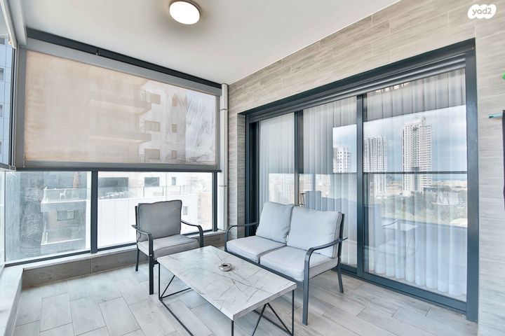 דירה, אייזיק רמבה 9, נוף הטיילת, נתניה