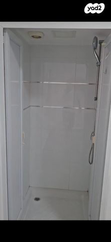 דירה, הגולן 40, רמת החייל, תל אביב יפו