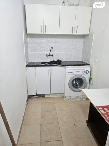 יחידת דיור, רבי עקיבא 19, שכונה ד', באר שבע