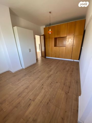 דירה, נרקיסים 4, שאר העיר, רמת ישי