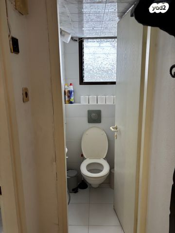 דירה, קריניצי 9, שכונת יהלום, מרכז העיר ב, רמת גן