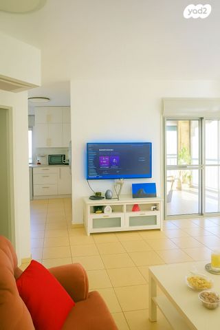 ד"ר יהודה פרח 9