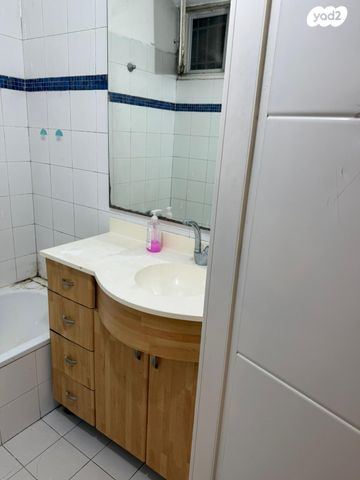 דירה, הרב חיים חביב 1, קרית היובל, ירושלים