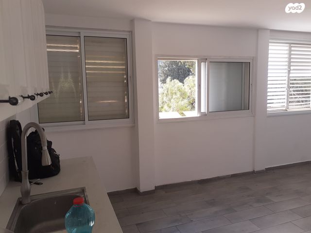 אבן גבירול 43