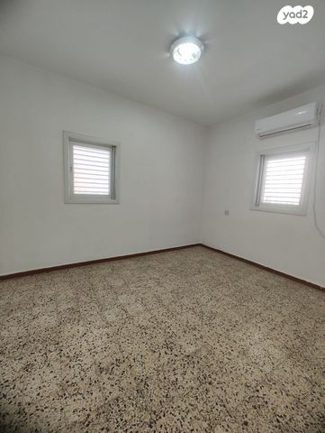 דירה, הרב קוק 61, צפון מערב מרכז העיר, נתניה