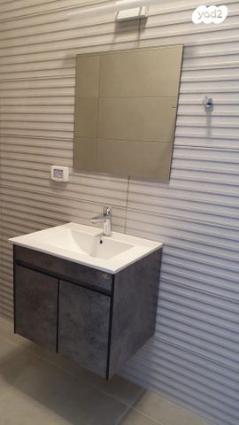 דירה, שדרות אליהו גולומב 50, הדר עליון, חיפה