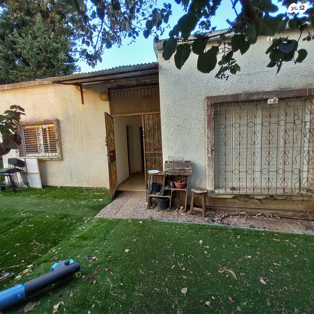 דו משפחתי, קהילת קרקוב 6, הדר יוסף, תל אביב יפו