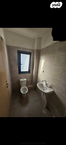 דירה, עופרה 5, גן יבנה מערב, גן יבנה