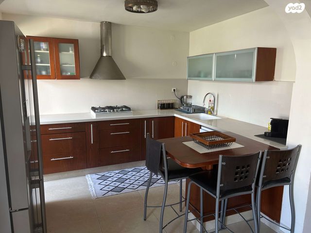 דירה, לוס אנג'לס 3, אופיר, אילת