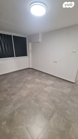 דירה, טשרניחובסקי 5, בן גוריון, אשקלון