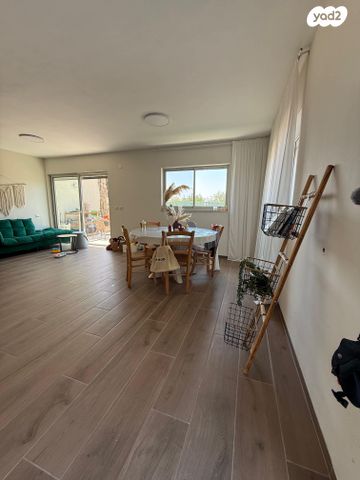 יחידת דיור, ערבה 4, מצפה נטופה, מצפה נטופה