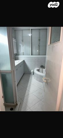 דירה, ראשון לציון 10, מרכז העיר דרום, נתניה