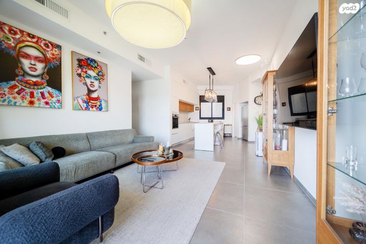 דירה, בית גוברין 15, מורשה, רמת השרון